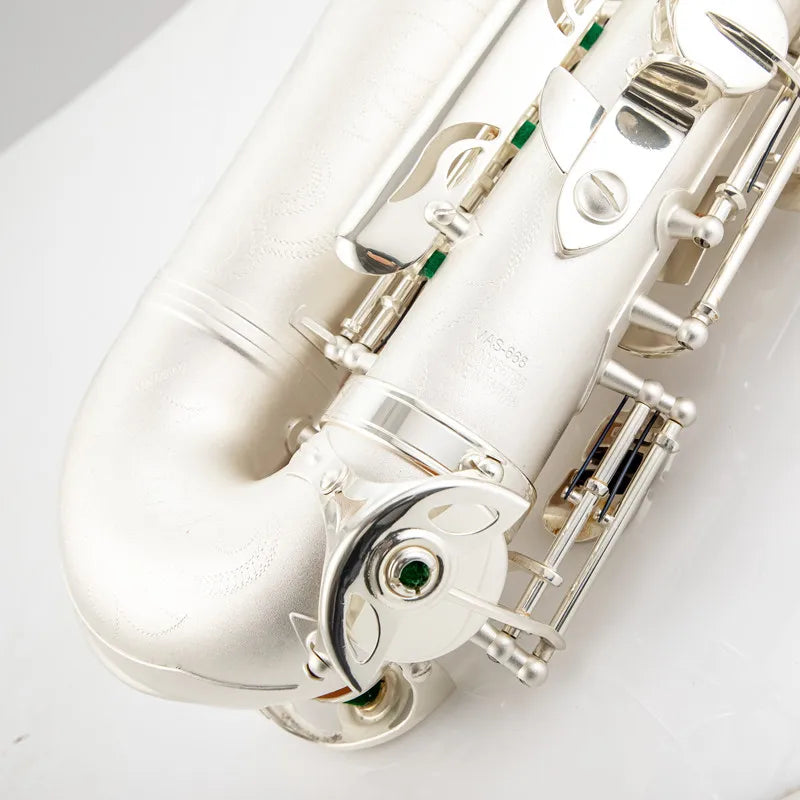 Professional Alto Saxophone – Silver-Plated E♭ with Mouthpiece