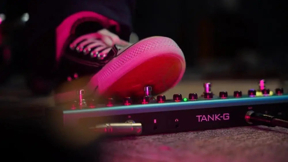 M-VAVE Tank-G Guitar Multi-Effects Pedal – 36 Presets, 9 Preamps