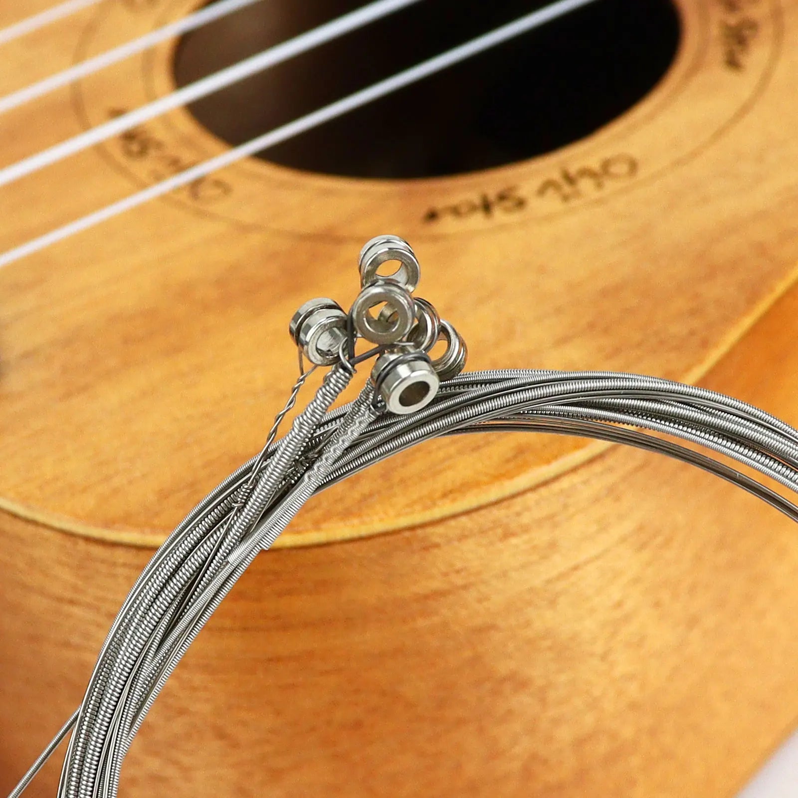 6-Piece Electric Guitar Strings – Nickel-Plated High Carbon Steel